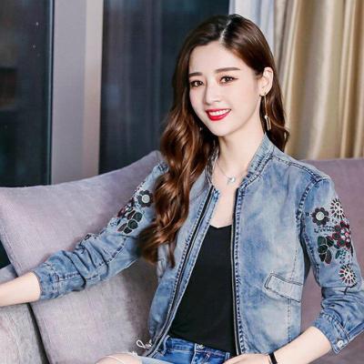 ÁO KHOÁC JEAN CỔ TRỤ TAY THÊU HOA - NK321